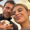 Christian Wolf und Romina Palm lächeln glücklich in die Kamera