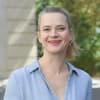 Caroline Hanke lacht