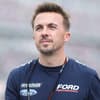 Frankie Muniz guckt ernst