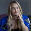Davina Geiss mit blauer Jacke