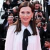 iris Berben in Cannes vor Fotografen