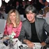 Jogi Löw und Ehefrau Daniela sitzen an einem Tisch