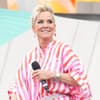 Inka Bause pinkes Streifenoutfit