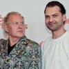 Uwe Ochsenknecht schaut Jimi Blue Ochsenknecht ernst an