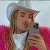 Bill Kaulitz macht Kussmund