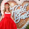 Heidi Klum vor Lebkuchenherz beim HeidiFest