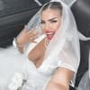 Kim Virginia Hartung im Brautlook