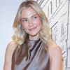 Valentina Pahde schaut zur Seite