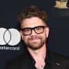 Jack Osbourne lächelt leicht