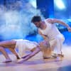 Jan Kittmann und Katrin Menzinger bei Let's Dance tanzen Contemporary 