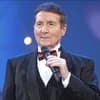 Freddy Quinn mit Mikrofon
