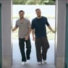 Tim Reitz und Sebastian Paul betreten Bachelors-Villa