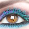Wimpern in Türkis