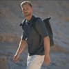 Sebastian Paul mit Rucksack
