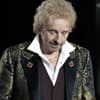 Thomas Gottschalk guckt traurig nach unten