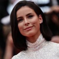 Lena Meyer-Landrut lächelt