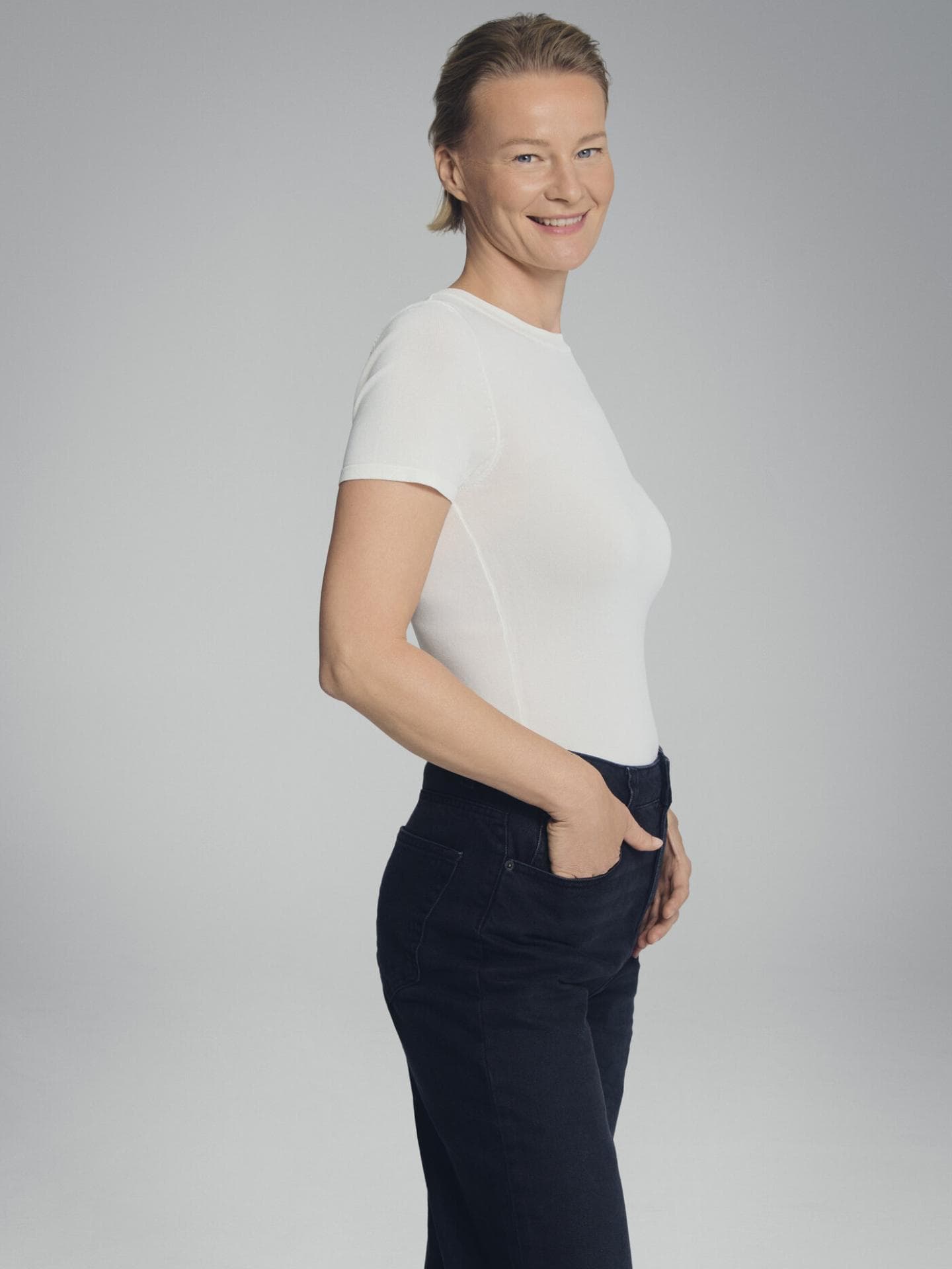 GNTM Umstyling 2025: Kandidatin Annett vorher