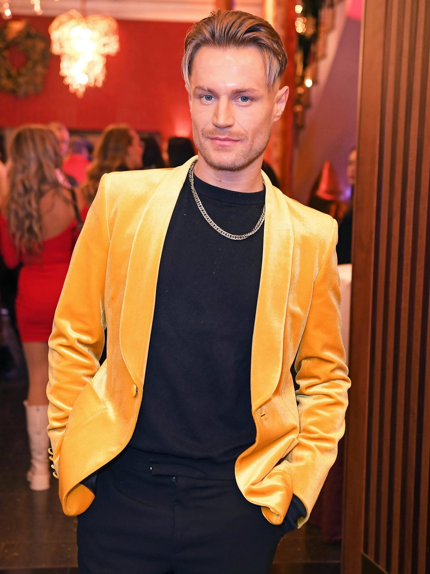 Aaron König bei Kate Merlans "Katy's Xmas Wunderland"