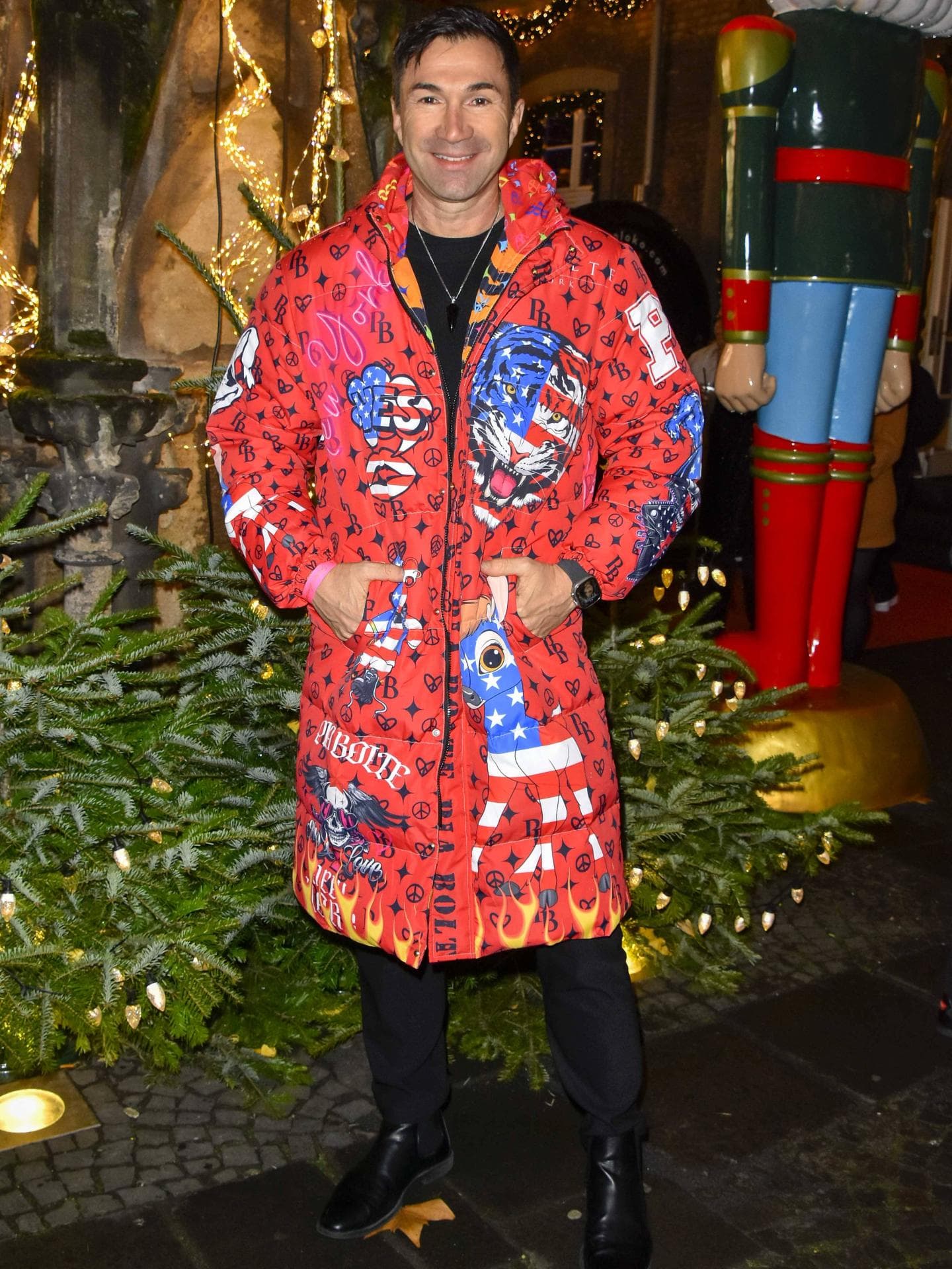 Die Stars bei Kate Merlans Party "Katy's Xmas Wonderland"