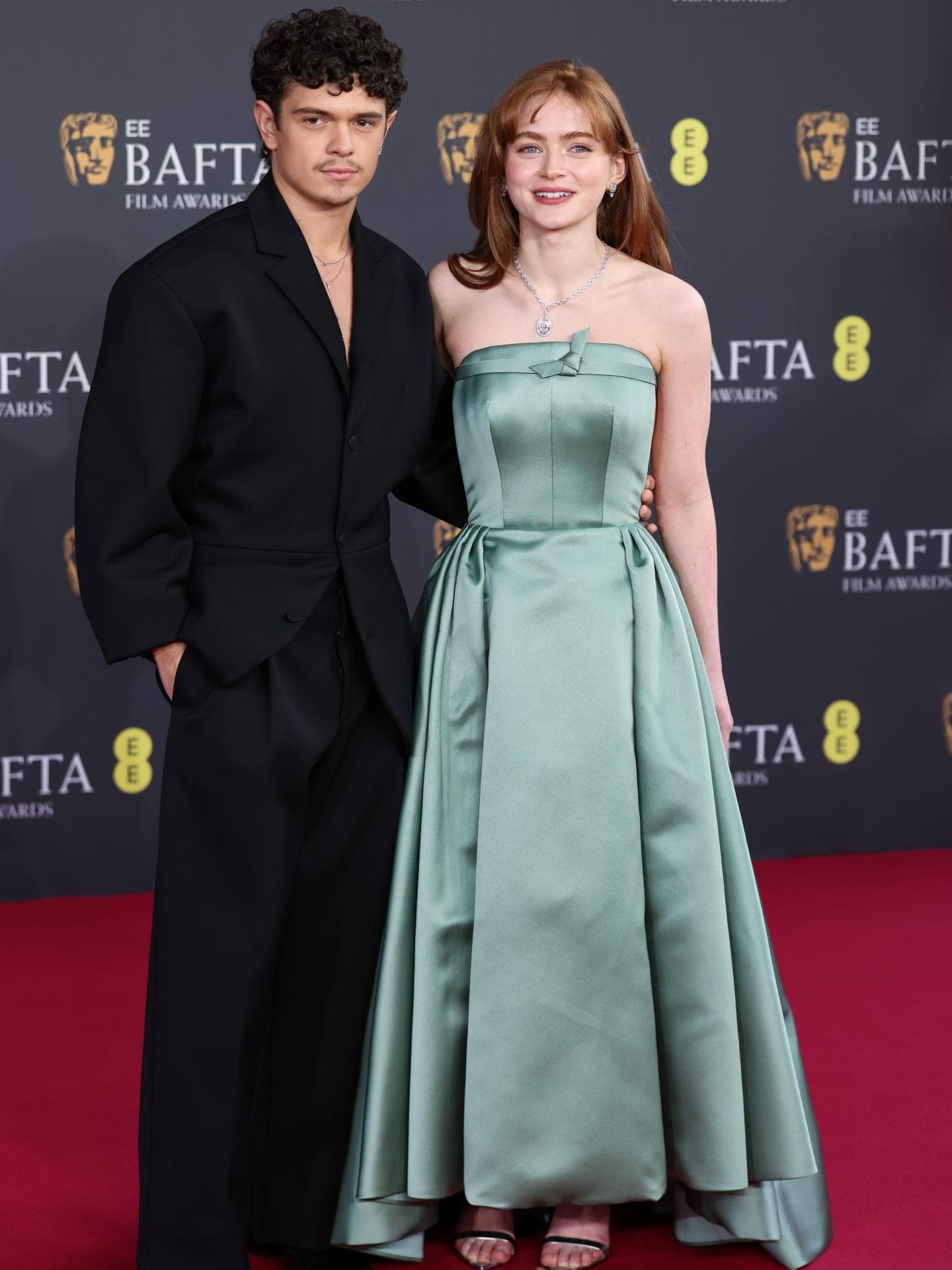 Sadie Sink und Noah Jupe bei den BAFTAs 2026
