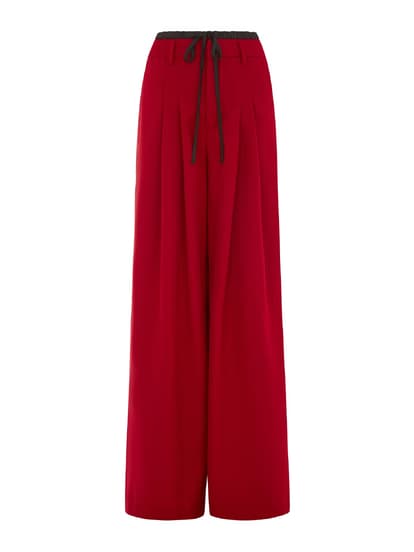 Passend zum Blazer: Weite Hose, ca. 31 Euro*.