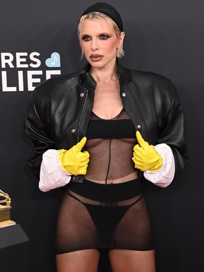 Julia Fox Grammy Awards 2025