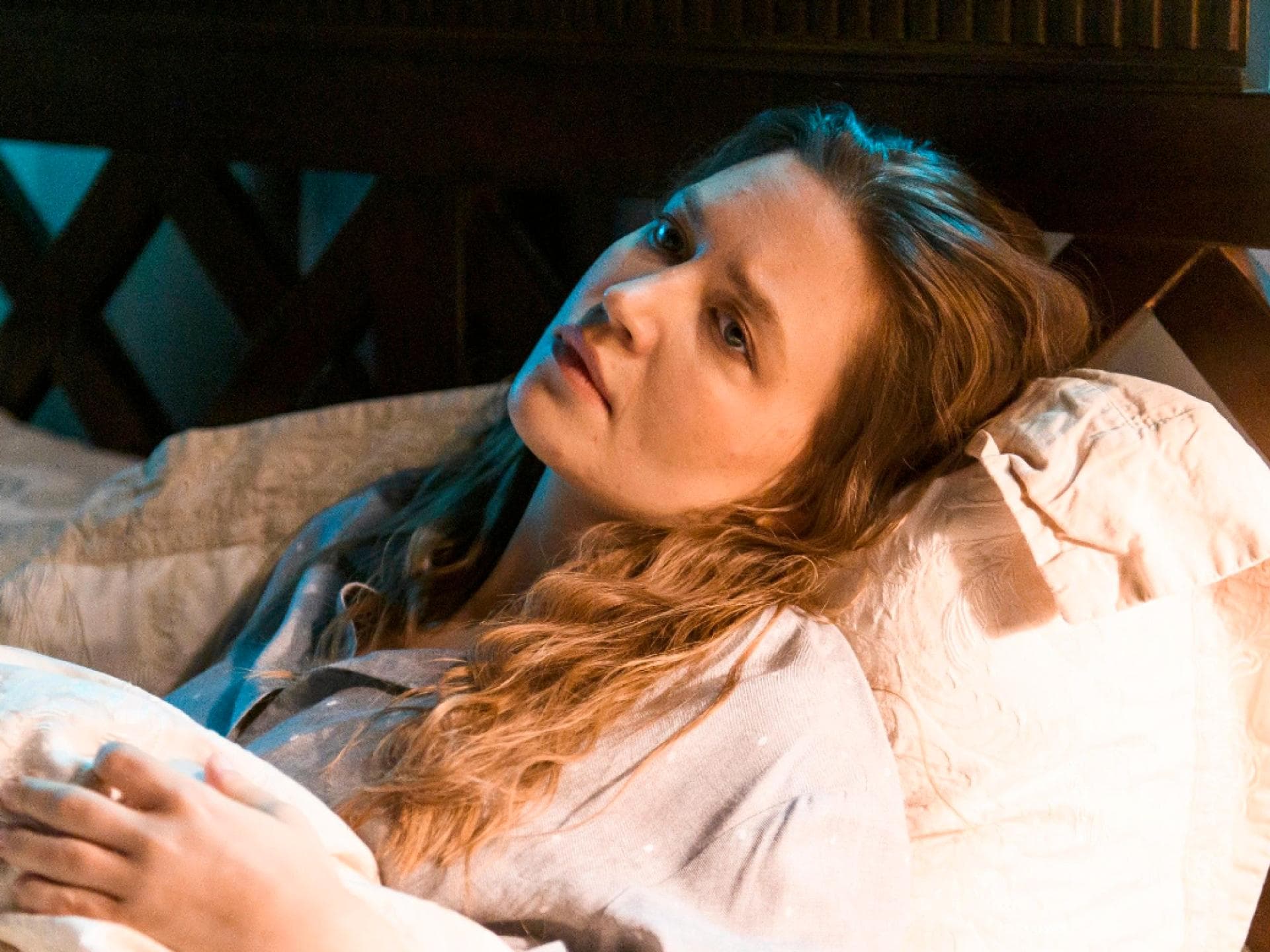 Alles was zählt": Drama um Nathalie - Schreckliche Nachricht nach Fehlgeburt