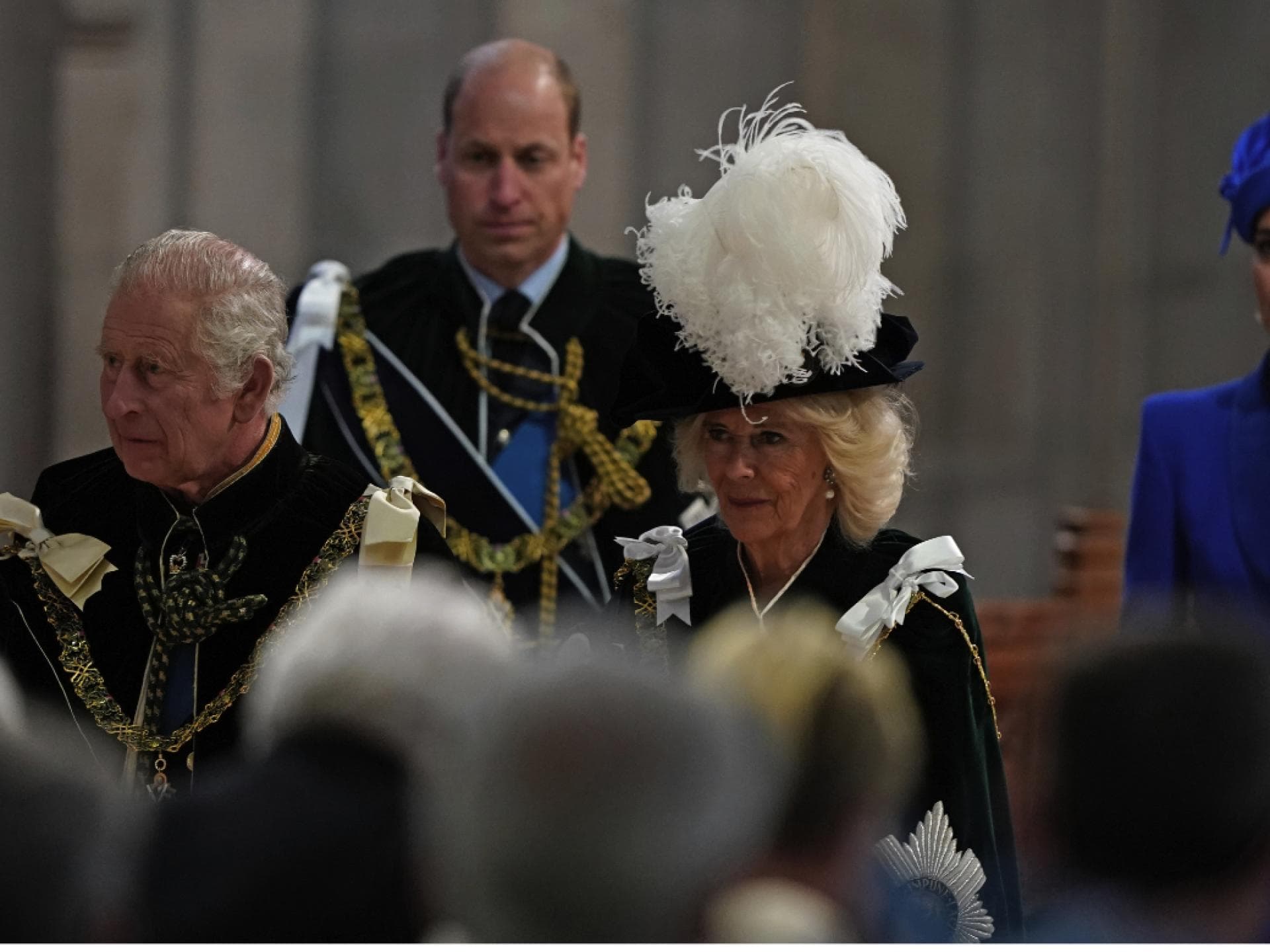 Prinzessin Kate, Prinz William, König Charles III. und Königin Camilla in Schottland.