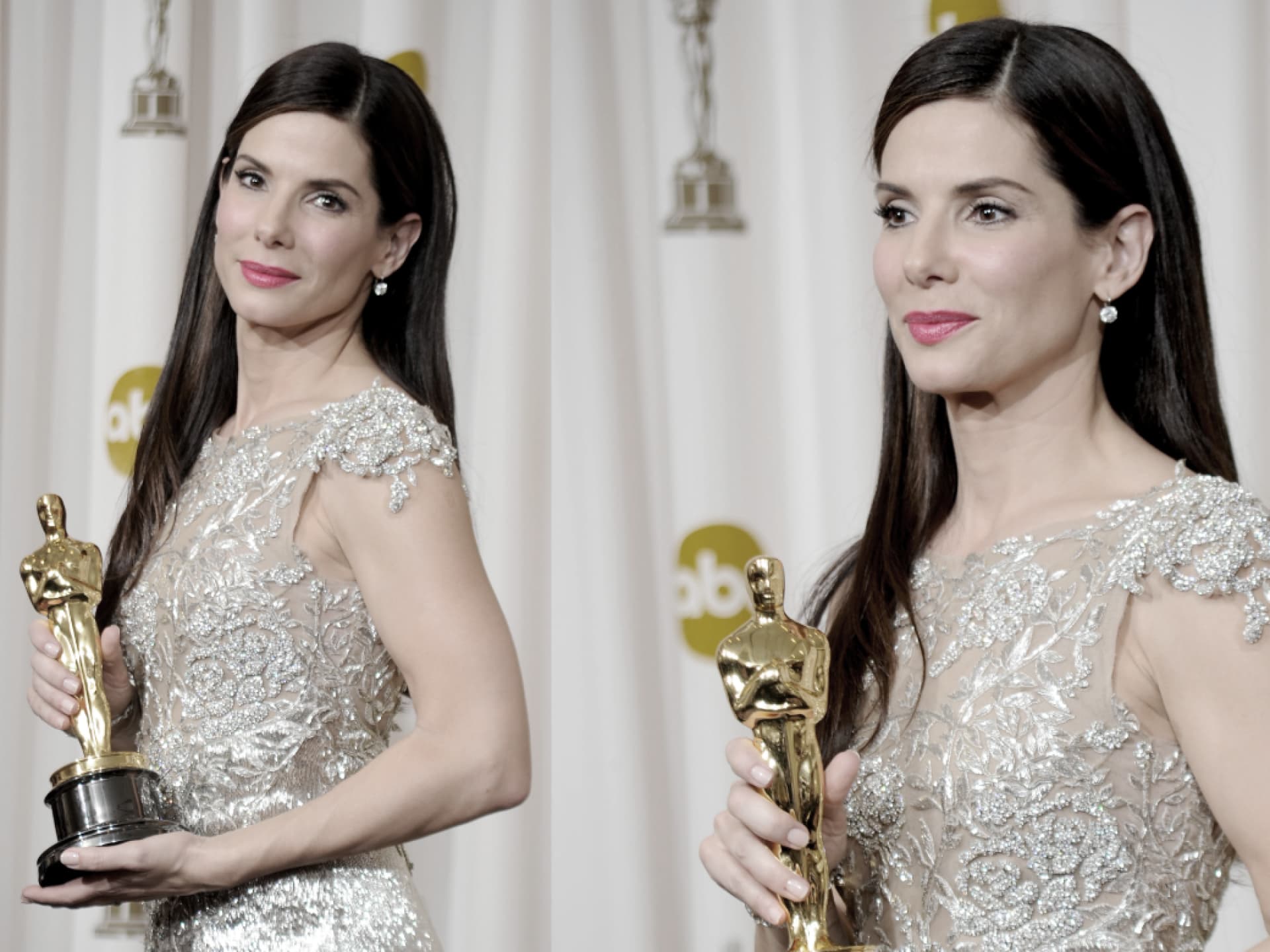 Sandra Bullock posiert mit dem Oscar für "The Blind Side"