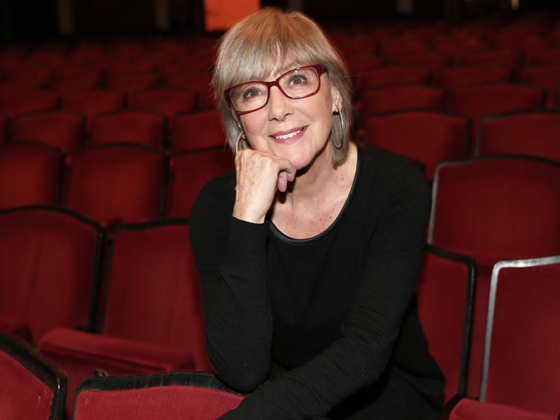 Heidelinde Weis im Theater