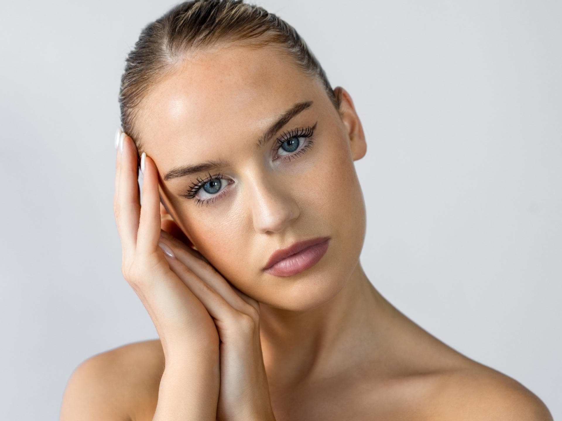 Mascara für Volumen Frau Hollywoodwimpern