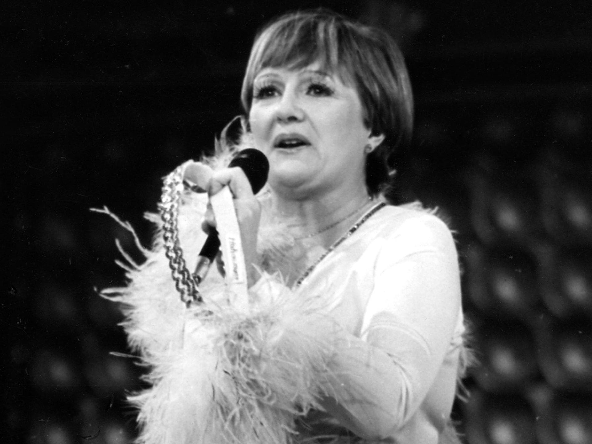 Helga Hahnemann singt Helga Hahnemann auf Bühne