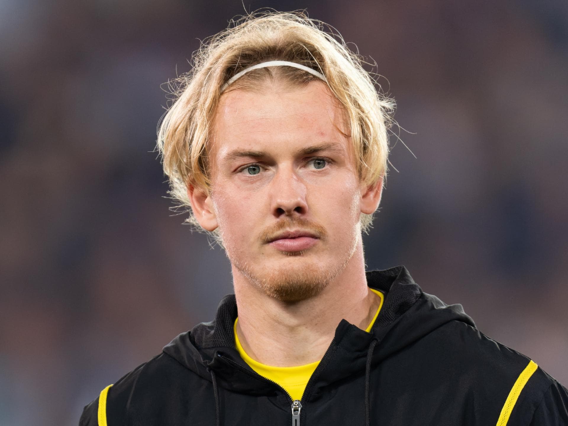 Julian Brandt ernst