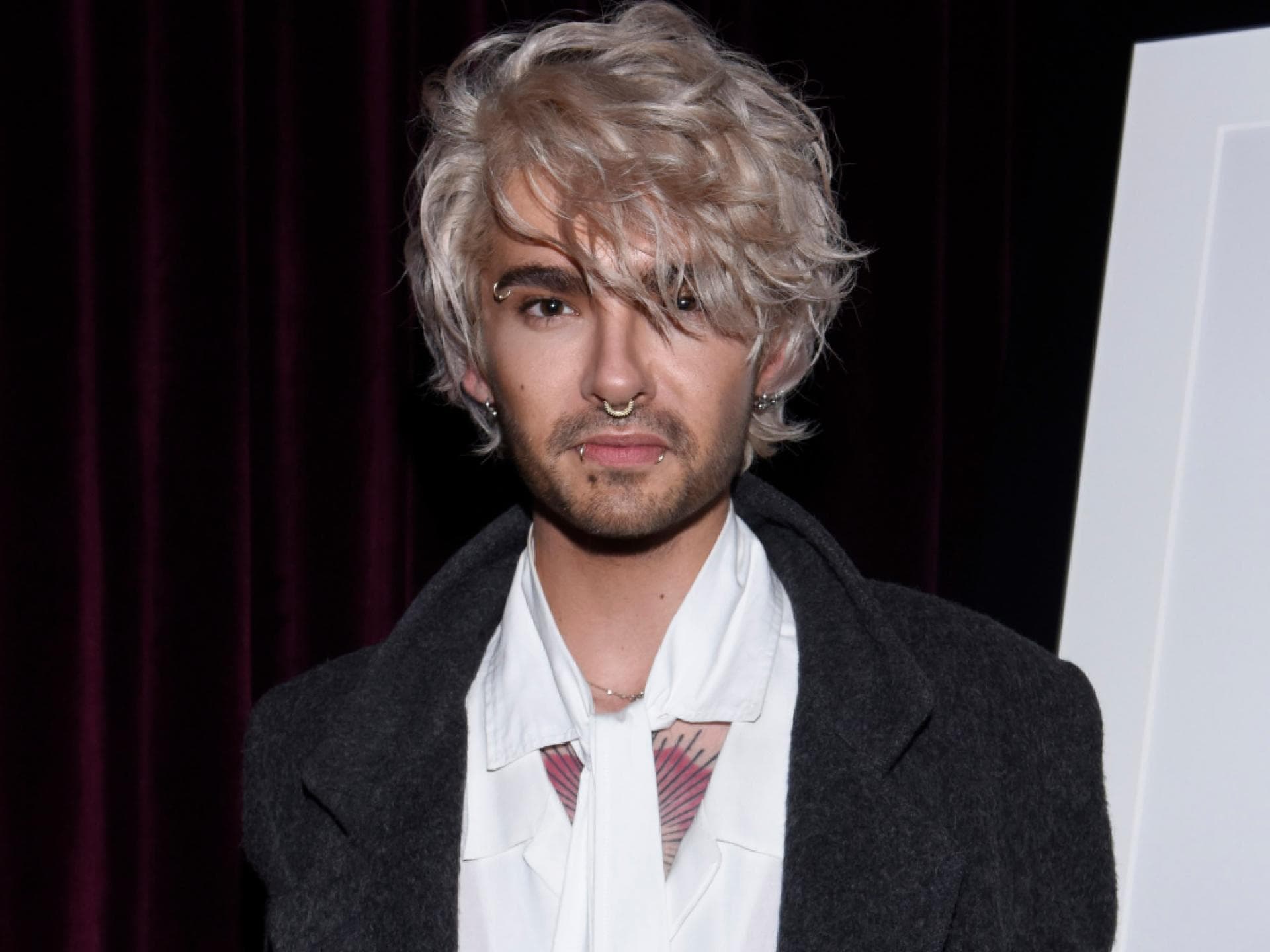 Bill Kaulitz blonder Bob