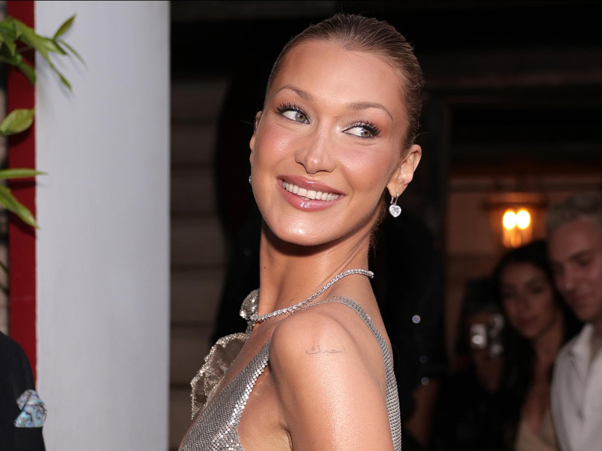 Bella Hadid Make-up Bella Hadid mit makelloser Haut