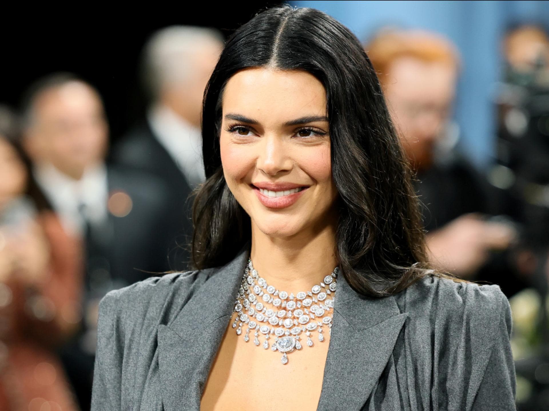 Kendall Jenner nagellack Kendall Jenner bei Met Gala