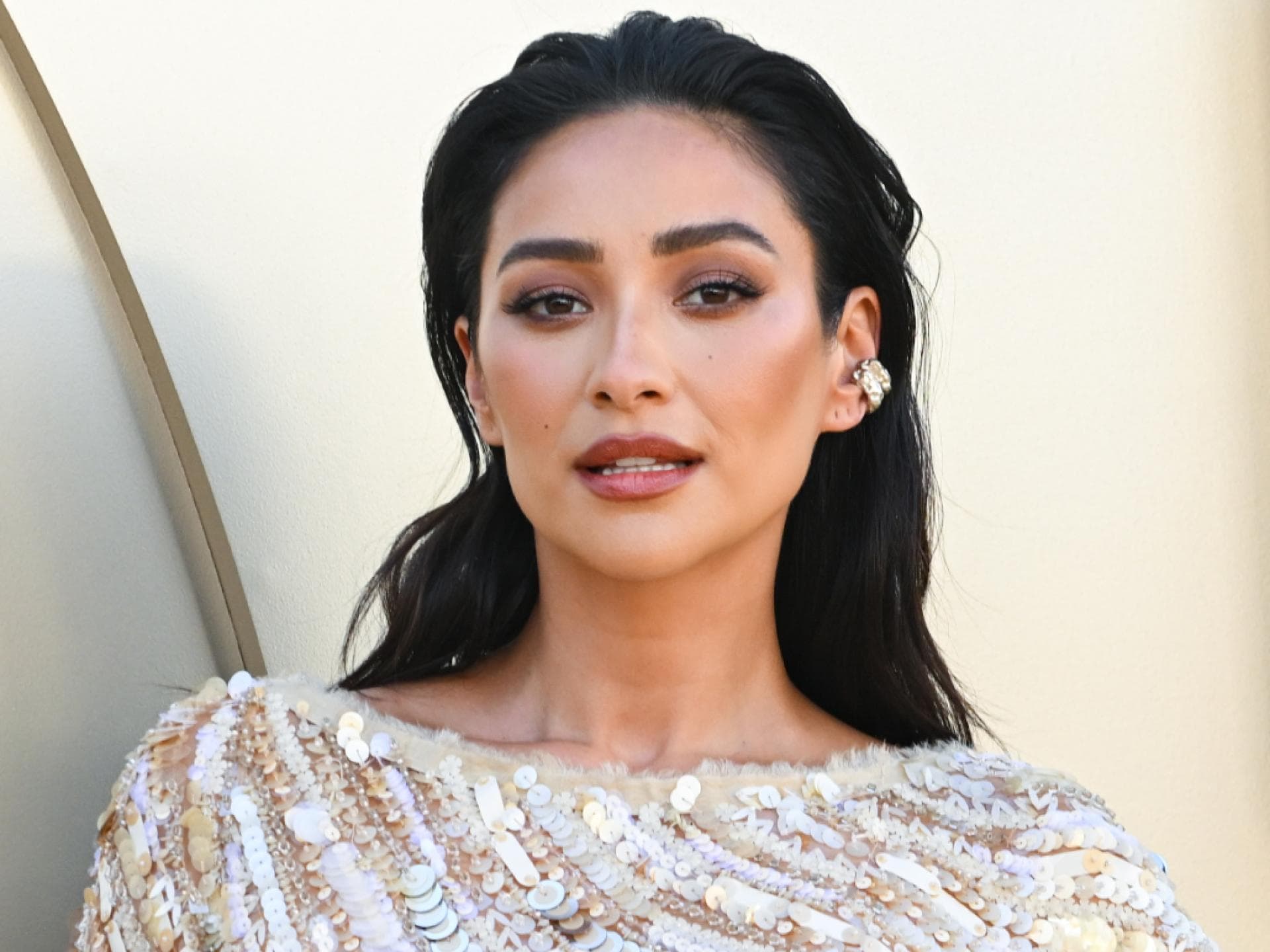 Shay Mitchell Lippenstift Shay Mitchell auf roten Teppich