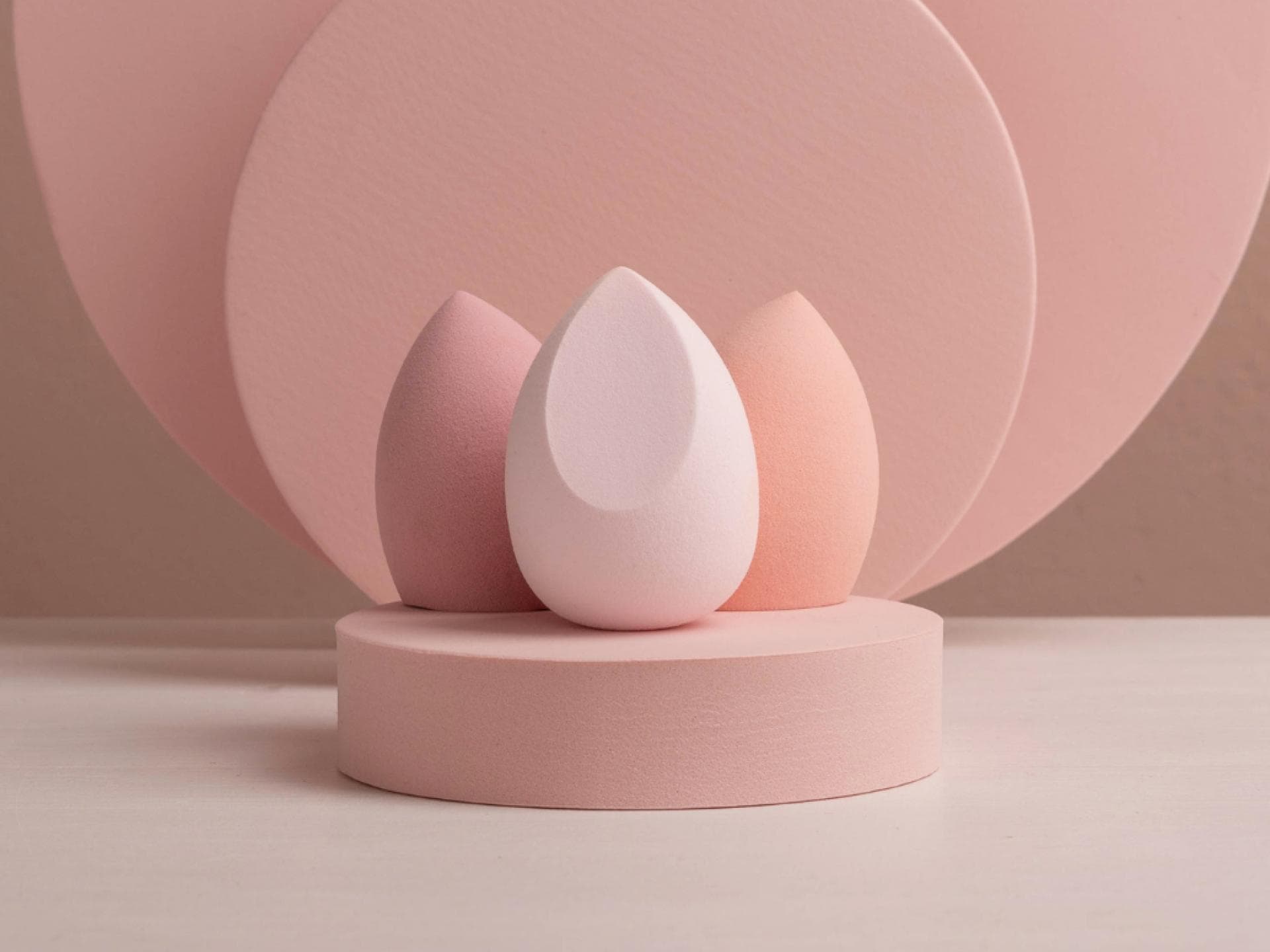 Beautyblender anwenden Beautyblender in Rosa