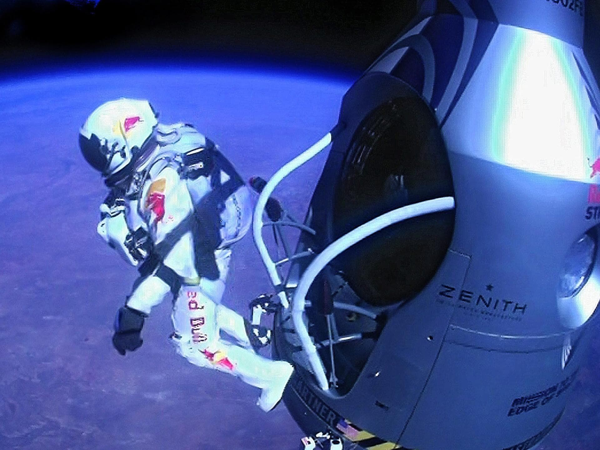 Felix Baumgartner beim Sprung aus der Stratosphäre 