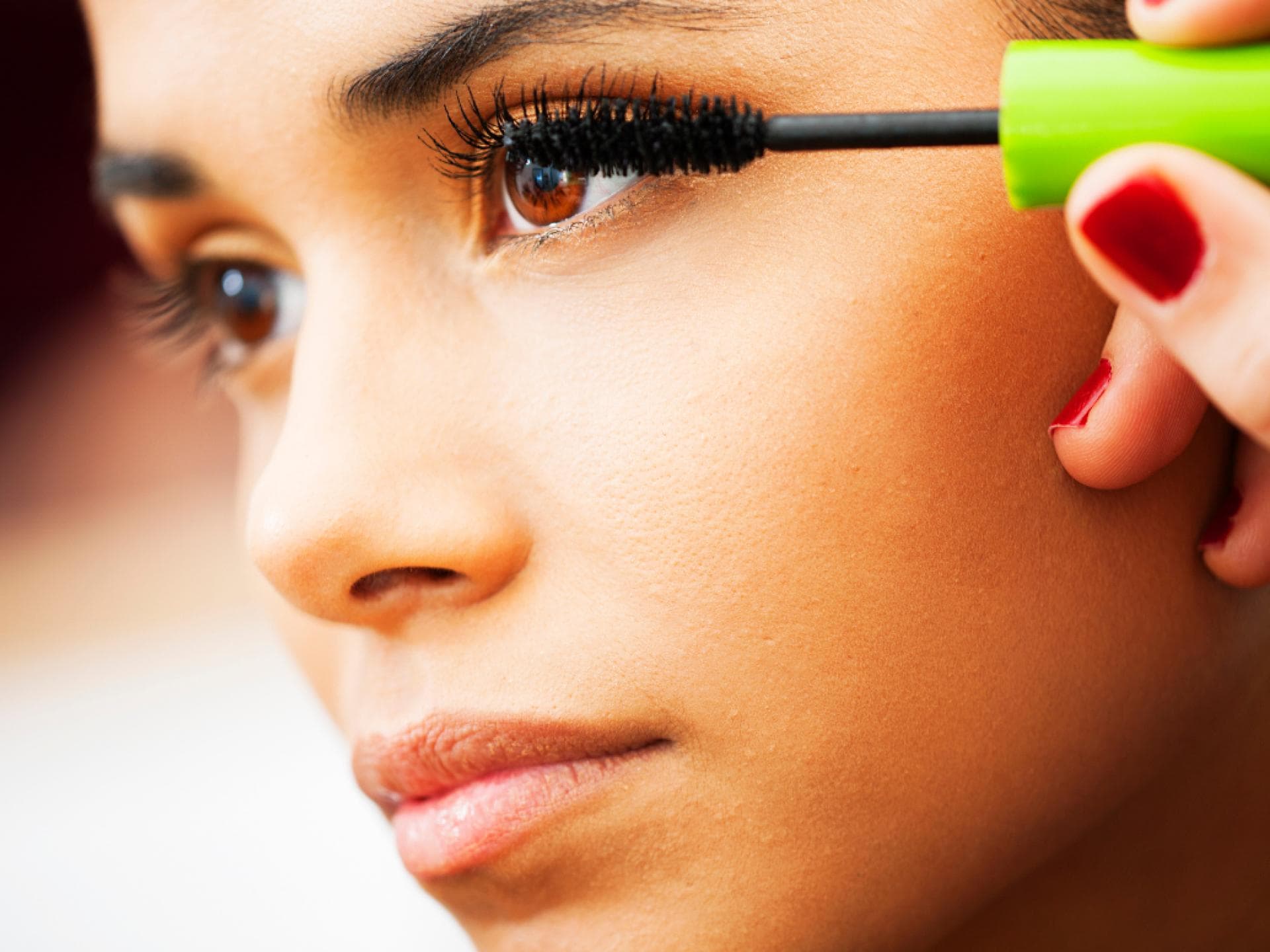 Mascara aus Drogerie Mascara auftragen