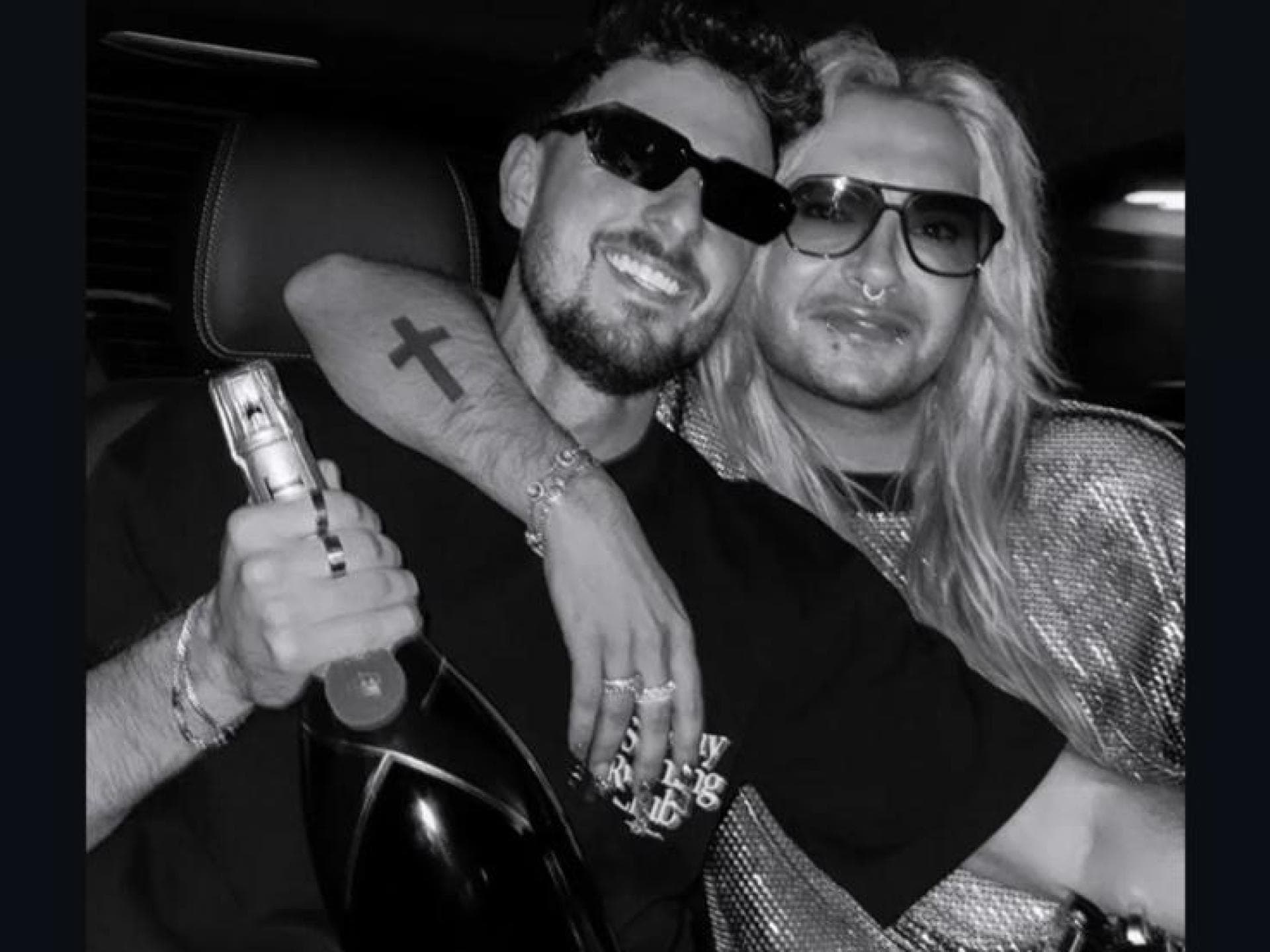 Jannik Kontalis und Bill Kaulitz zusammen im Auto
