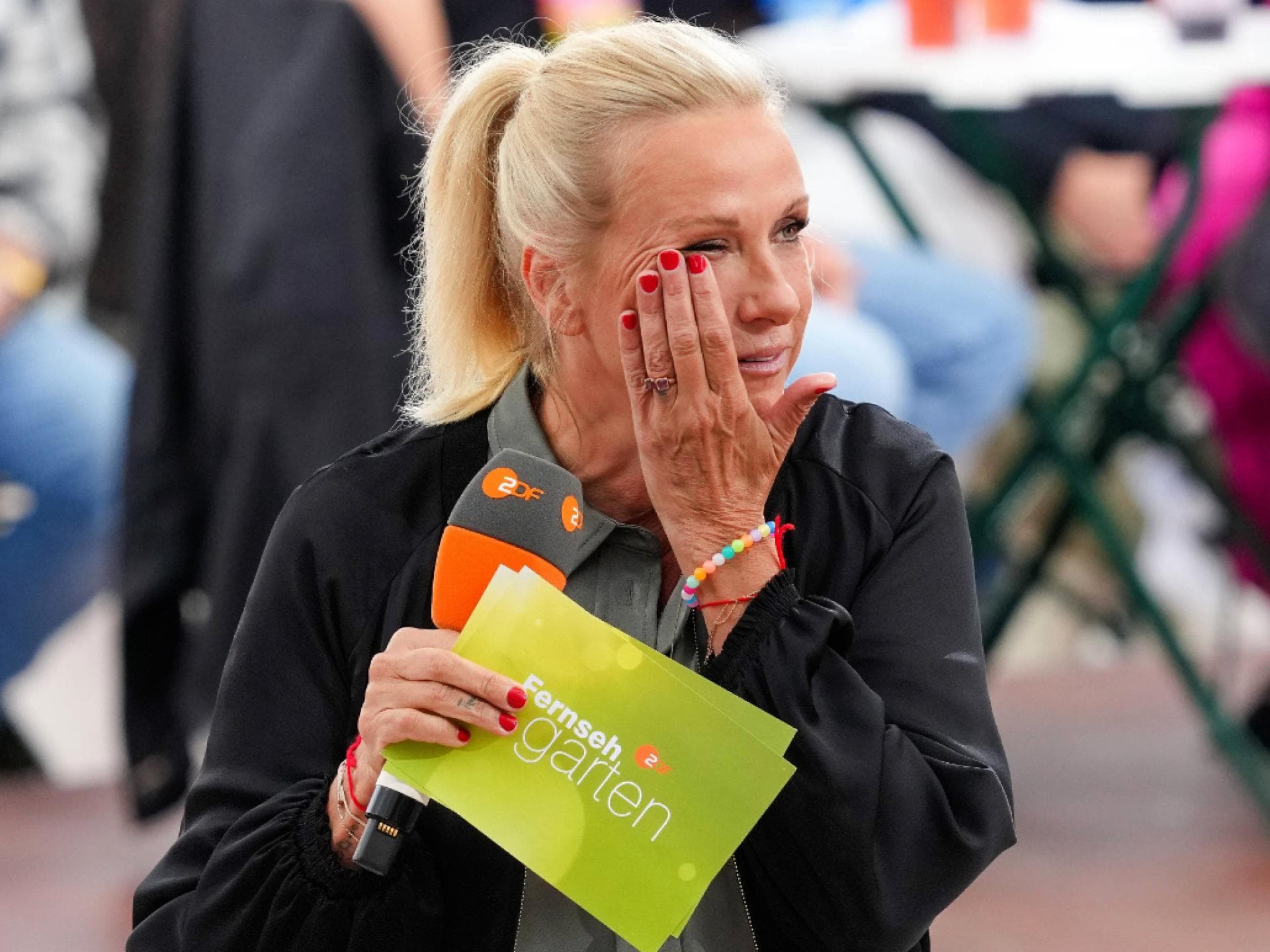 Andrea Kiewel den Tränen nahe