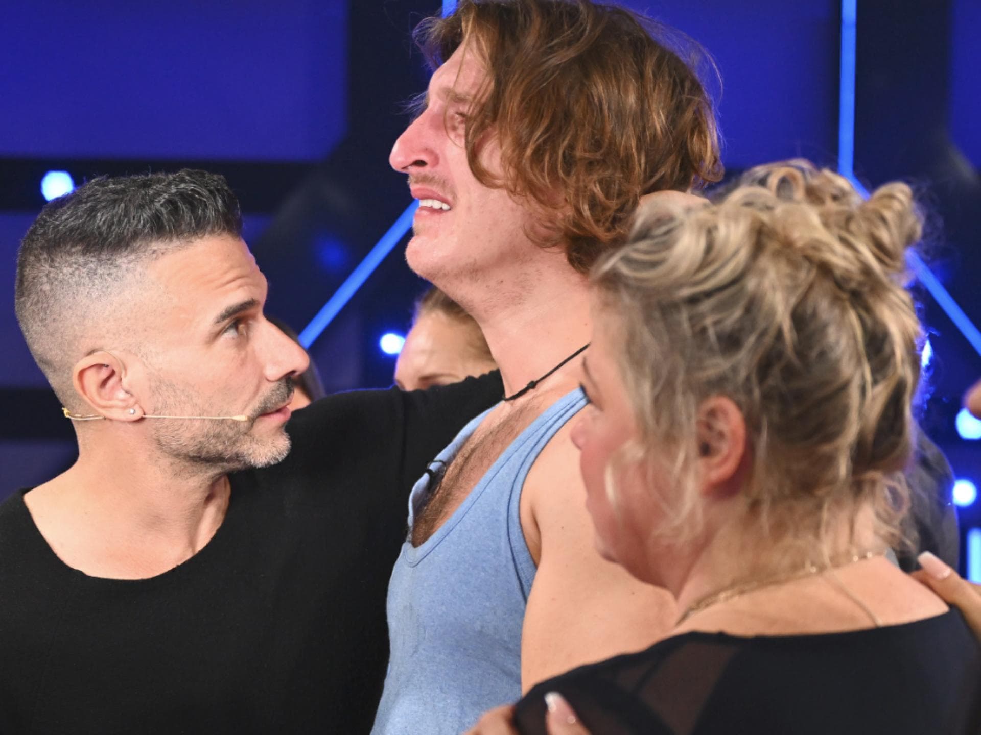 Erik weint im Promi Big brother finale