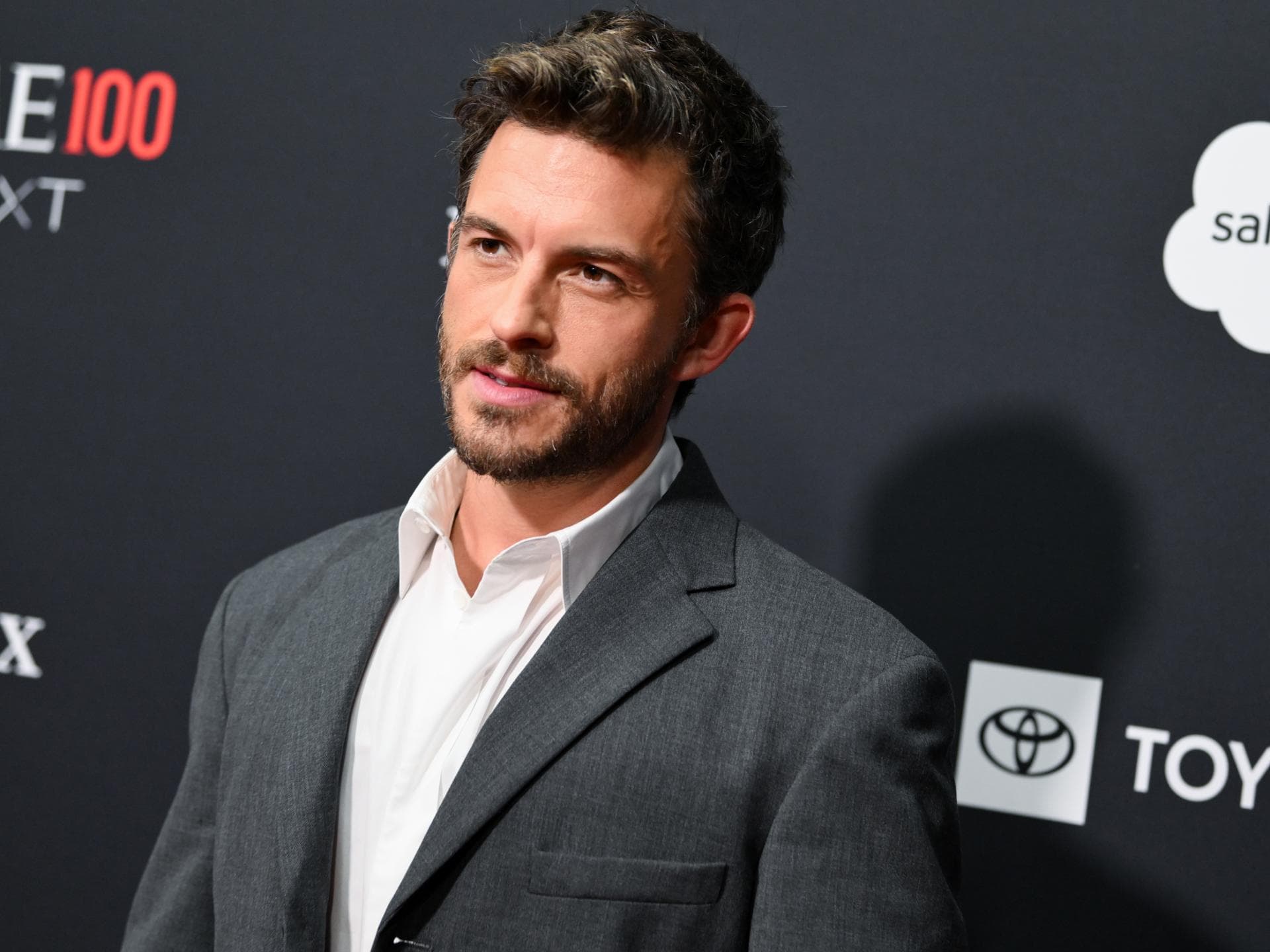 Jonathan Bailey ist "Sexiest Man Alive" 2025