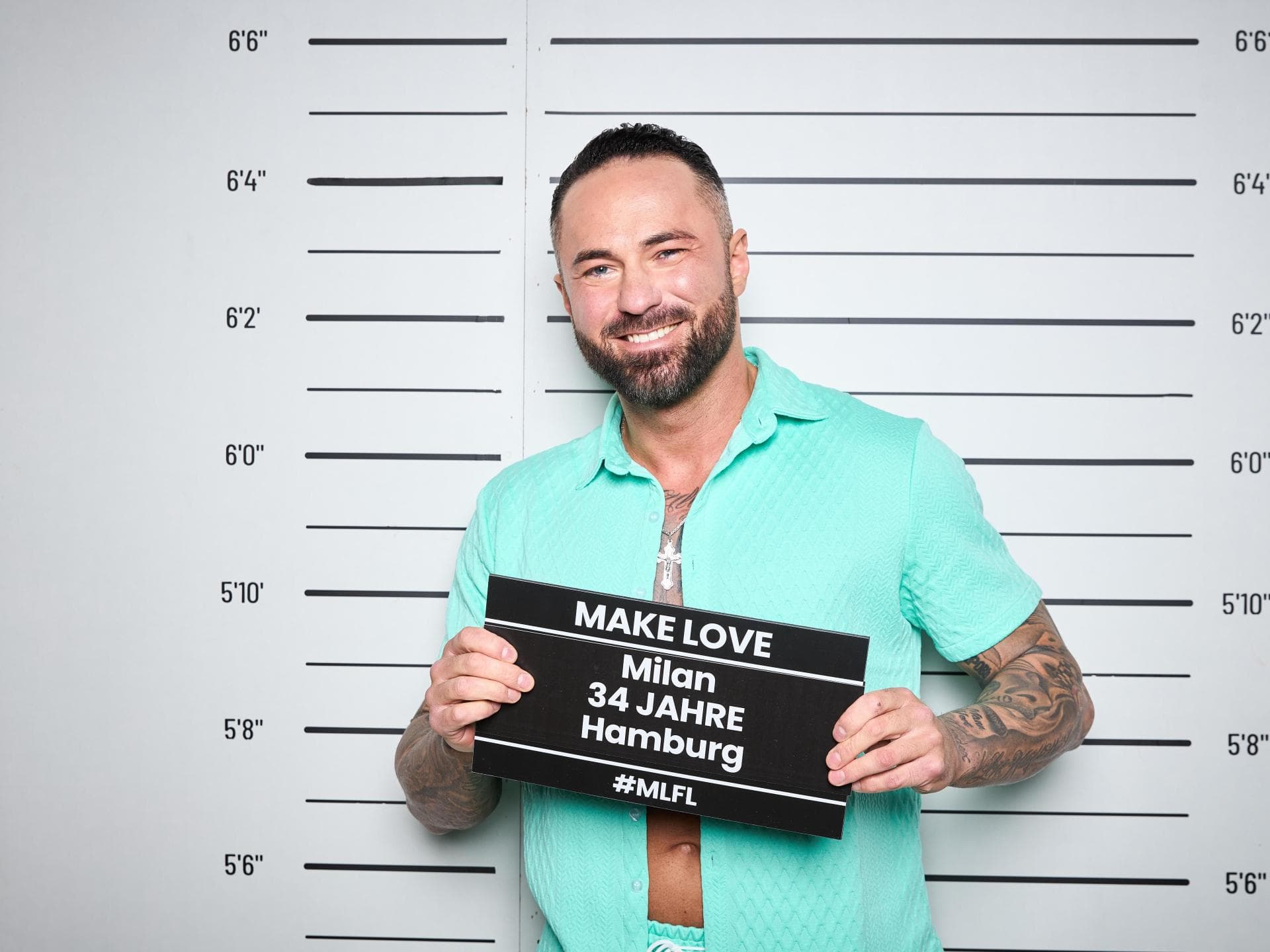 Milan, "Make Love Fake Love"-Kandidat