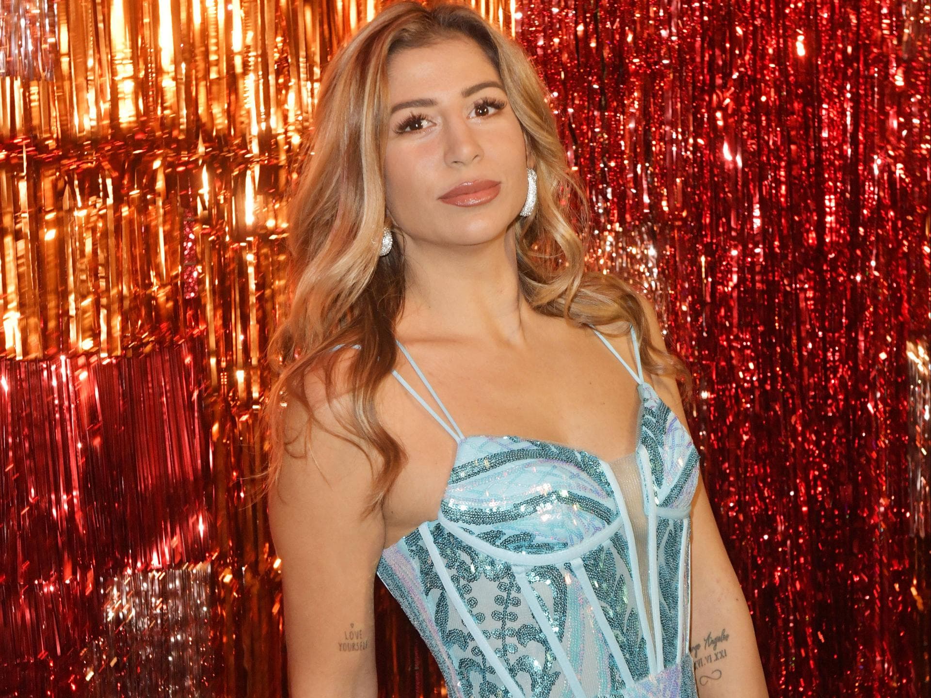 Eva Benetatou guckt ernst