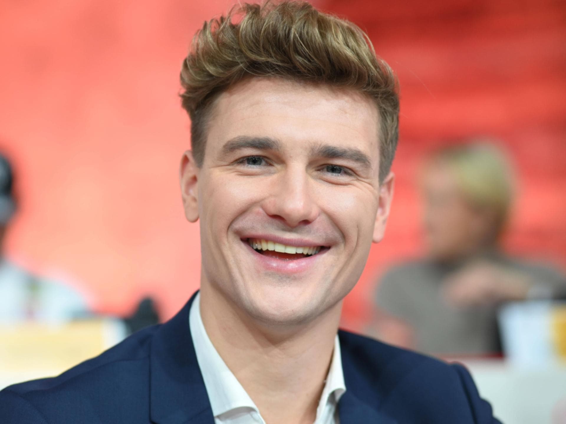 Friedrich Dieckmann freut sich