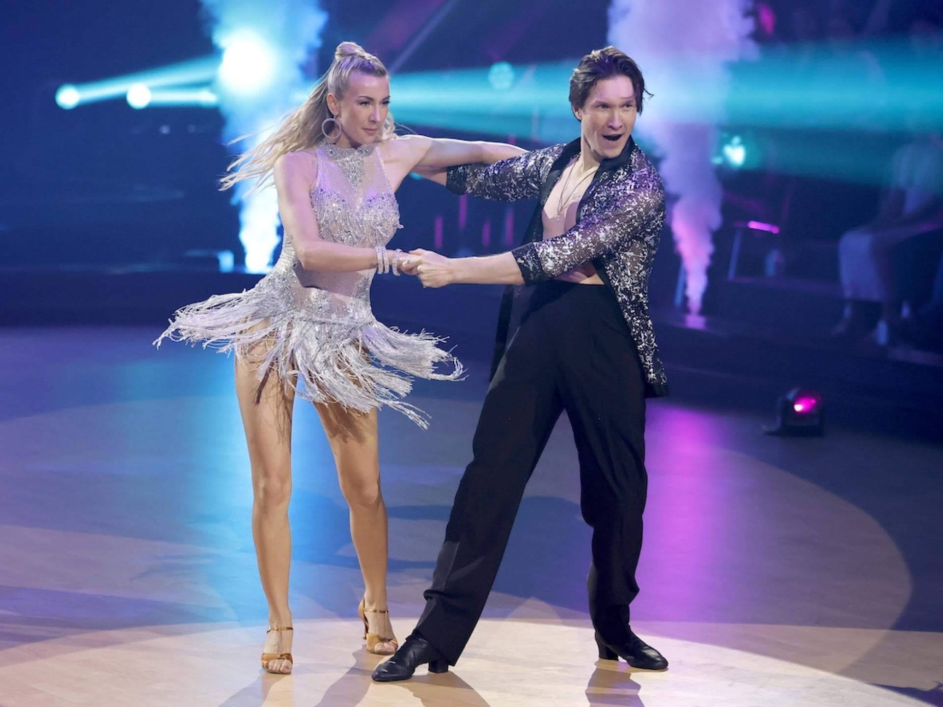 Anna-Carina Woitschack und Evgeny Vinukurov bei Lets Dance
