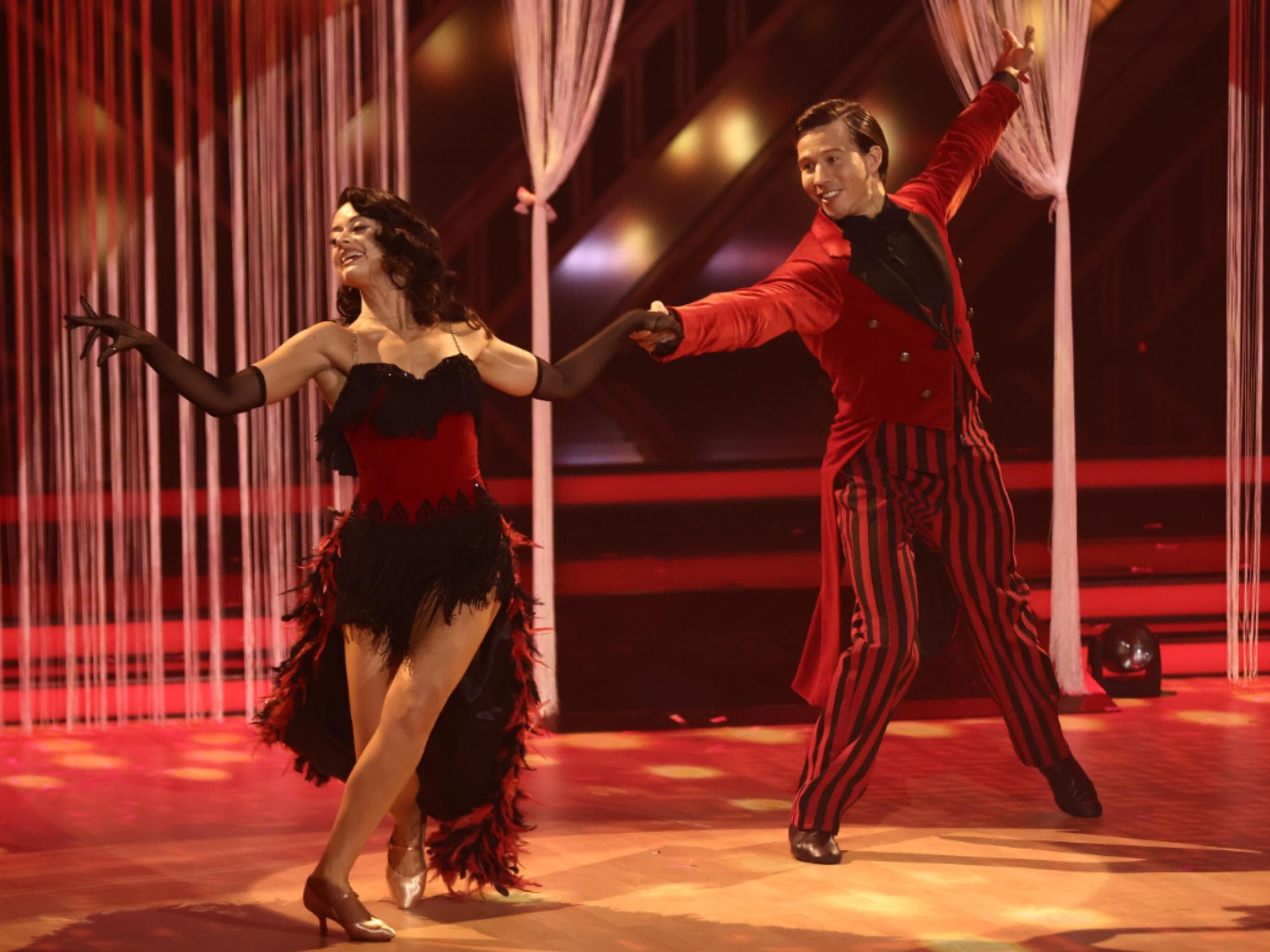 Joel Mattli mit Malika Dzumaev beim Quickstep