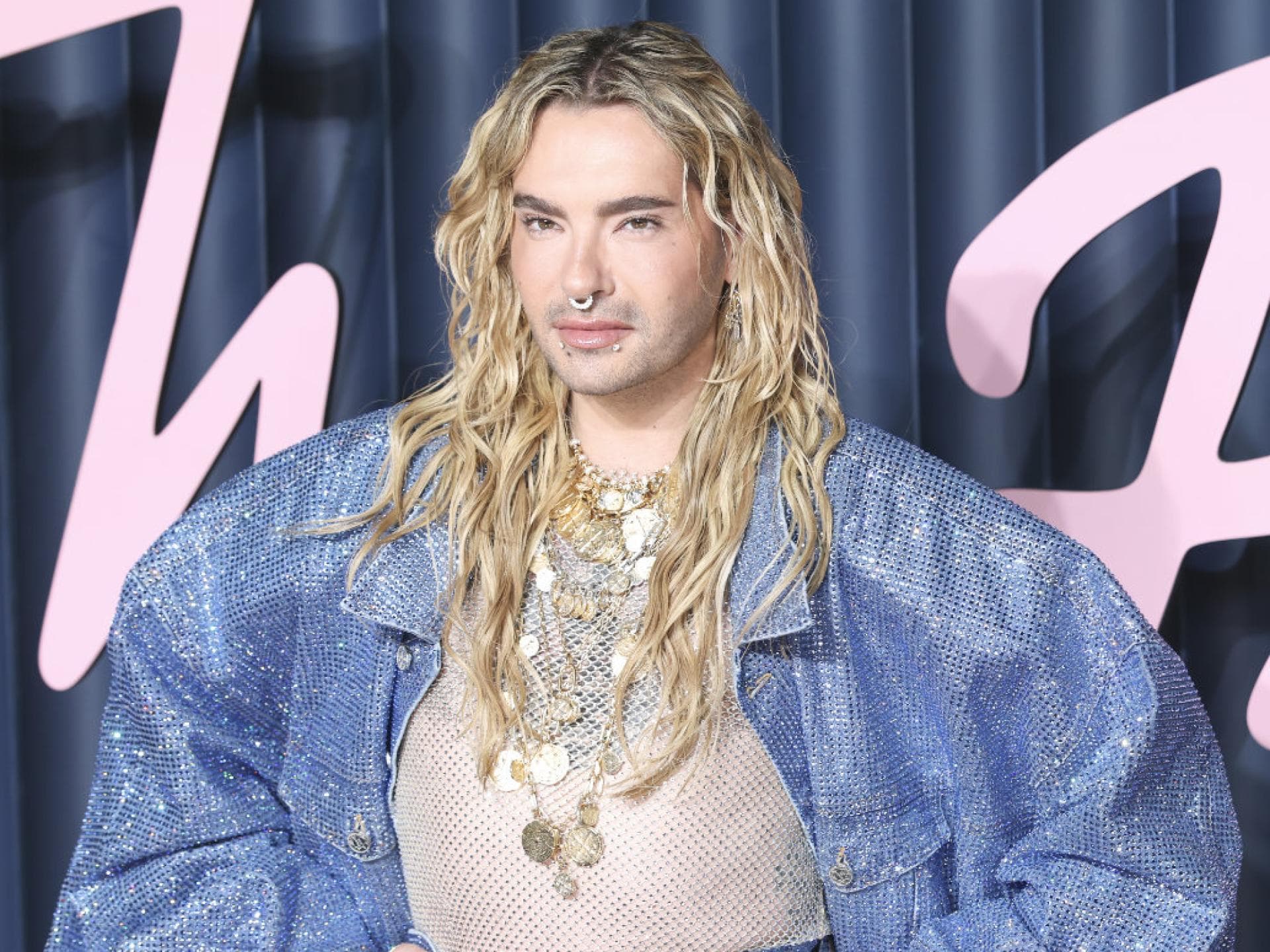 Bill Kaulitz auf rotem Teppich